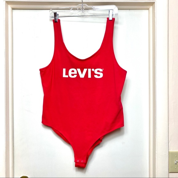 Levi’s Red Sleeveless Logo Body Suit - Picture 4 of 7